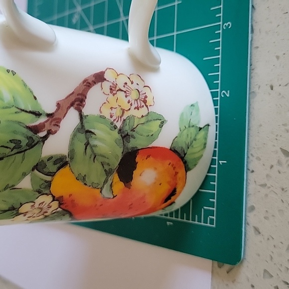 ROY Kirkham. ENGLAND 2009. PEARS AND LEAVES Picture. - Picture 4 of 11